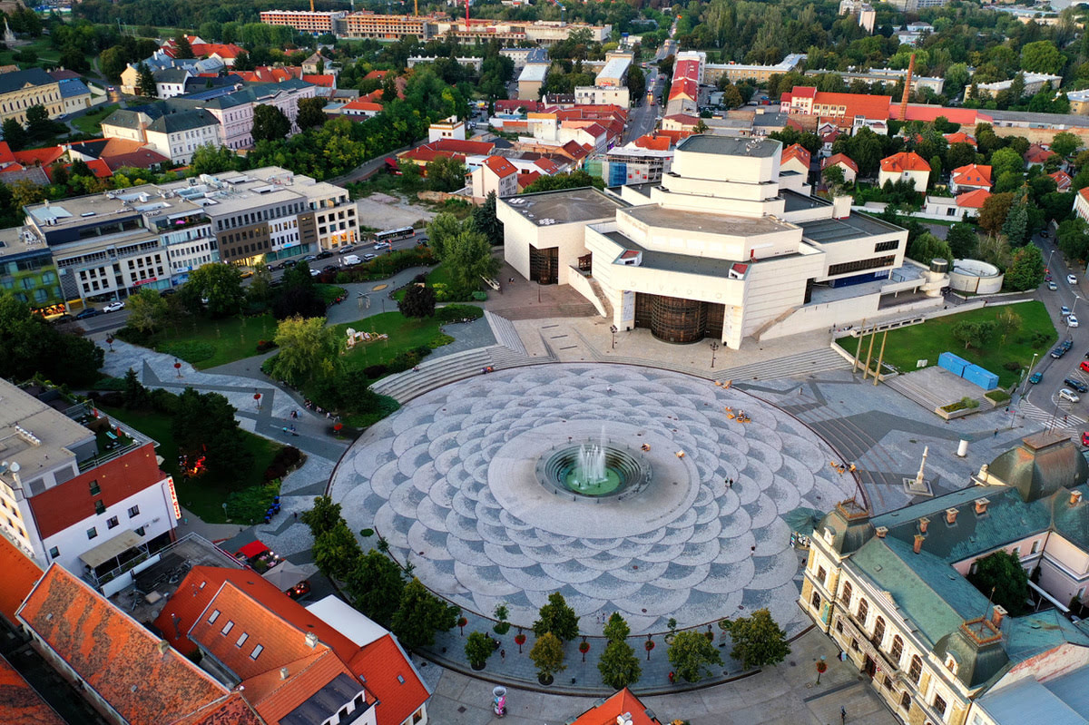 Nitra